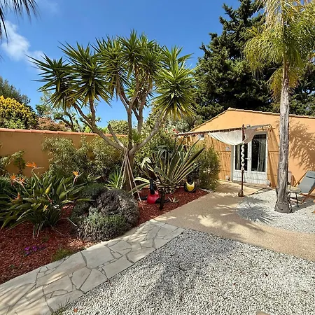 Bed & Breakfast Le Clos Dido 3*